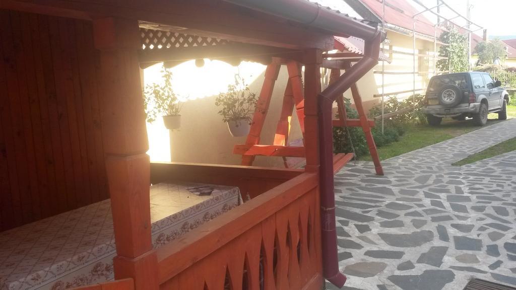 Pensiunea Adi Sapinta Săpânța Exterior photo
